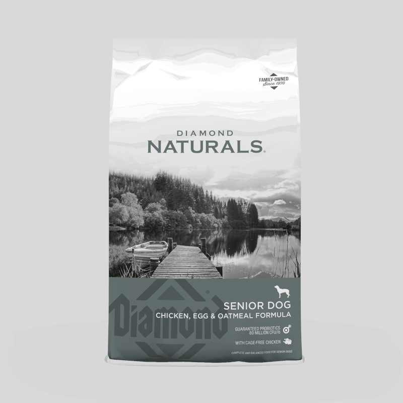 DIAMOND NATURALS Senior Dog Formula Rich in Chicken With Egg & Oat Flakes 15 | Alimento Premium para Perros Mayores | Bassa Pet DIAMOND NATURALS Senior Dog Formula Rich in Chicken With Egg & Oat Flakes 15 | Alimento Premium para Perros Mayores | Bassa Pet